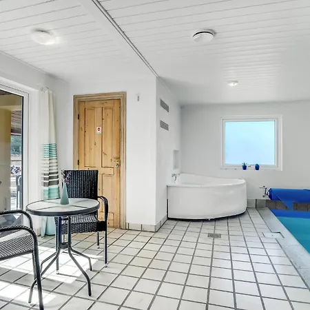 Holiday home Pet Friendly In With Sauna